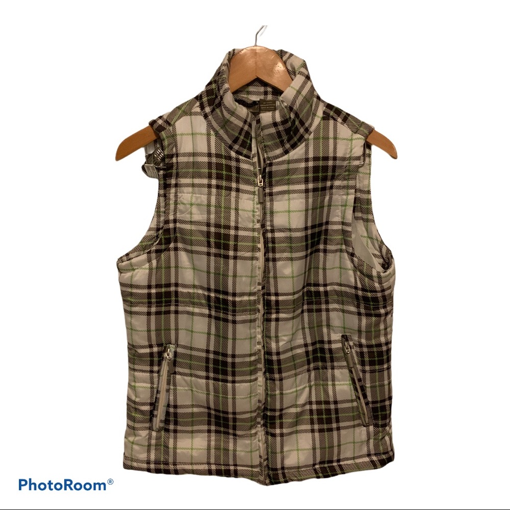 Plaid Vest!❄️